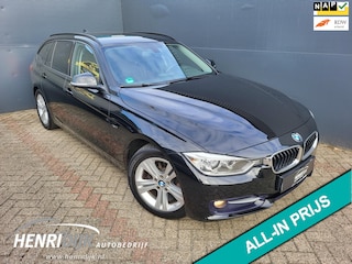 BMW 3-serie Touring 316i Business Sport Stoelverw / Trekhaak / Xenon / Navi / PDC / Clima