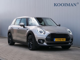 Mini Clubman 1.5 102pk One Business Edition Navigatie / Parkeersensoren / 17 inch