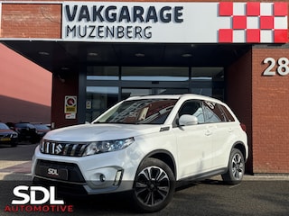Suzuki Vitara 1.4 Boosterjet Stijl // NAVI // CAMERA // CLIMA // ADAPTIVE CRUISE // SCHUIF / KANTEL DAK //