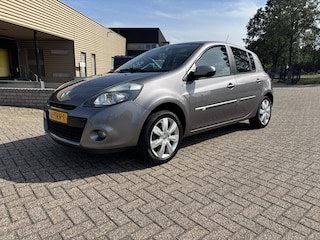 Renault Clio 1.2 TCe Night & Day 5 Deurs [ navi,ecc,cruise,lmv ]