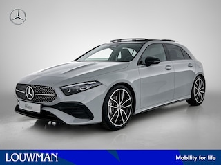 Mercedes-Benz A-klasse 180 Business Solution AMG | AMG Line Plus pakket | Panoramaschuifdak | Augmented Reality Navigation | MBUX interieurassistent | 360° camera | Voorstoelen met memory | Head-up display |
