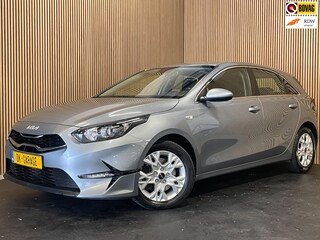 Kia Ceed 1.5 T-GDi DynamicLine|161PK|AUTOMAAT|CARPLAY|CAMERA|CRUISE|CLIMATE|STOEL-,STUURVERW.|NAVI|INCL.BTW|1e EIG.|