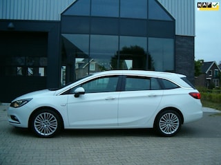 Opel Astra Sports Tourer 1.0 Innovation - Automaat