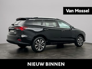 MG 5 Electric Standard Range Luxury 50 kWh Airconditioning | 360 graden camera | Apple Carplay | ACC| Voorraad Voordeel | 7 jaar Garantie | €7.000 Korting | OP = OP