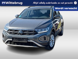 Volkswagen T-Roc 1.0 TSI 110pk Life / Virtual Cockpit / Cruise control adaptief / Navigatie / App-Connect / 16'' LMV