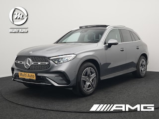 Mercedes-Benz GLC 300e 4MATIC AMG Line Plug In Hybrid 313pk PHEV | Luchtvering | Trekhaak af Fabriek | Panodak | Adaptive Cruise | 4 Wielbesturing | 360 Camera | Lederen Sportstoelen Massage & Ventilatie |