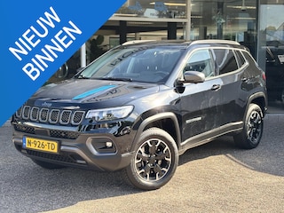 Jeep Compass 4xe 240 Plug-in Hybrid Electric Trailhawk | Pano | Alpina sound | 360 camera | Carplay | Dealer onderhouden | 17" |