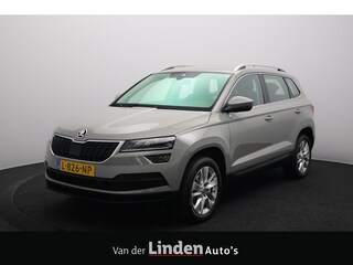 Skoda Karoq 1.5 TSI ACT Business Edition Plus | Trekhaak | Stoel/Stuurverwarming | Sport Stoelen
