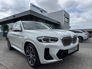 BMW X3 xDrive30e M Sport Pano-Dak | Schaalstoel | Harman Kardon | HUD | Memory
