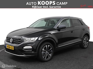 Volkswagen T-Roc 1.5 TSI Sport| DSG Automaat | Standkachel | Elec. achterklep | Stoel verwarming |