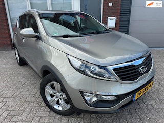 Kia Sportage 1.6 GDI X-ecutive Plus Pack / Leder / PDC / Clima / AUX / NAP