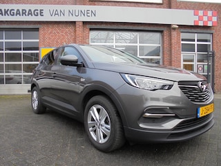 Opel Grandland X 1.2 Turbo 130pk Elegance||LED||PDC||Trekhaak||Rijklaar||