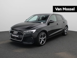 Audi A1 Sportback 30 TFSI Advanced edition l MMI navigatie plus MMI touch l Adaptive cruise control l Achteruitrijcamera l Apple Carplay / Android Auto l Stoelverwarming voorin l Privacy glas l Dimbare binnenspiegel l Licht- en regensensor l Autom. airconditioning 2 zones
