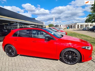 Mercedes-Benz A-klasse 200 Premium|A35 LOOK|Pano|Cam|Sfeer