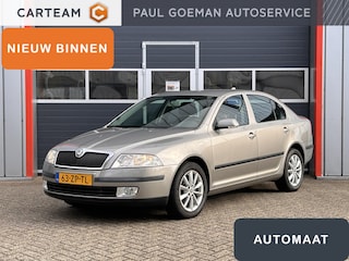 Skoda Octavia 1.6 FSI Ambiente Attractive Business | Lichtmetaal | Airco | Cruise | CV |