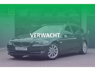 BMW 5-serie Touring 528i Panorama dak leer Nieuwe Distributie