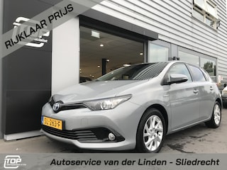 Toyota Auris 1.8 Hybrid Dynamic Go