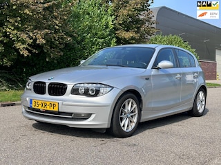 BMW 118i Executive Achteruit Camera*24/03/2026 APK(*Cruise*NAP*Clima*LM velgen*Parkeersensoren*27-09-2025 APK*