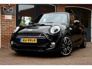 Mini Mini 2.0 Chili Serious Business | NL AUTO | PANORAMA | NAP | HARMAN KARDON