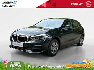 BMW 1-serie Check uitvoering Navi , parkeersensoren , climate , cruise , tel , lm velgen .