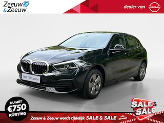 BMW 1-serie Check uitvoering Navi , parkeersensoren , climate , cruise , tel , lm velgen .