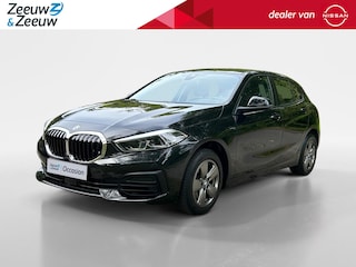 BMW 1-serie Check uitvoering Navi , parkeersensoren , climate , cruise , tel , lm velgen .