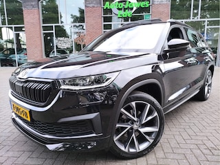 Skoda Kodiaq 1.5 TSI DSG Sportline Business Panoramadak - Trekhaak - Adaptieve Cr.control - 20Inch LMV - Stoel+Stuur+Voorruitverwarming