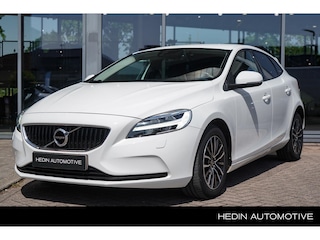 Volvo V40 T3 Nordic+ 152Pk Automaat | Navigatie | 17"inch LMV |Stoelverwarming voor en achter| Parkeersensoren | Standkachel | Voorruitverwarming | Bluetooth | Climate & Cruise Control |