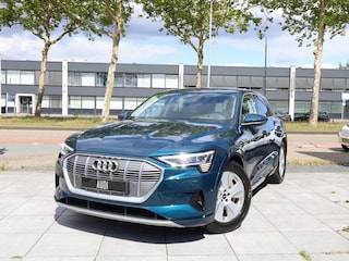 Audi e-Tron 55 quattro 95 kWh 300KW | 360° | B&O | Head-up | Nightvision | Matrix LED | Elektrische kofferklep | Trekhaak |