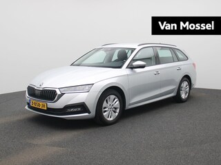 Skoda Octavia Combi 1.0 e-TSI Business Edition 110 PK | Automaat | Trekhaak | LED Koplampen | Navigatie | Climate Control | Adaptive Cruise Control | Travel pakket | Apple Carplay/Android Auto | Elektrische achterklep | Parkeersensoren | Lichtmetalen velgen |