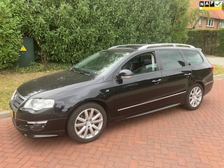 Volkswagen Passat Variant 1.6 TDI BlueMotion met leer schuifdak hele mooie auto echt perfect
