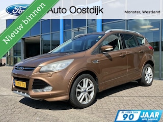 Ford Kuga 1.6 Titanium Plus 150PK Trekhaak Camera Cruise Elek. Achterklep Navi Blind-Spot Parkeersensoren Xenon Voorruitverwarming *Compleet*
