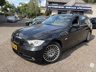 BMW 3-serie Touring 318i Business Line *STOELVERW.*CLIMA*PANO*CRUISE*NAVI*PDC*TREKHAAK*
