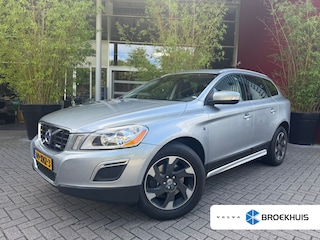 Volvo XC60 2.0 T5 Ocean Race | Panoramadak | Leder | Trekhaak