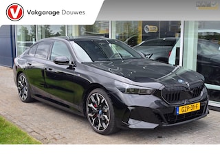 BMW i5 EDrive40 M Sport Edition 84 kWh | NAP | ACC | Pano | Bowers & Wilkins | Stoel ventilatie | Trekhaak
