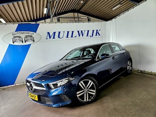 Mercedes-Benz A-klasse 180 Business Solution Luxury / NL Auto