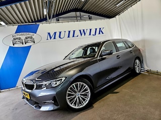 BMW 3-serie Touring 318i Executive Edition / Trekhaak / Full LED / NL Auto