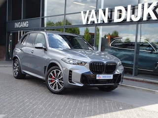 BMW X5 xDrive50e M Sportpakket Pro. Pano.Dak Elek.trekhaak Adap.LED -Soft.Close Harman-Kardon Cockpit-Pro. 20''LM Velgen