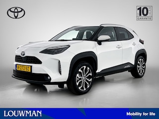 Toyota Yaris Cross 1.5 Hybrid Dynamic | 17" zwart gepolijste LM-velgen | Camera | Carplay Draadloos | Dubbele laadvloer | LED verlichting