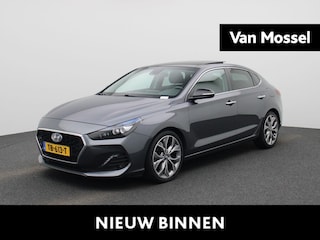 Hyundai i30 Fastback 1.4 T-GDI Premium | AUTOMAAT | PANORAMADAK | APPLE CARPLAY - ANDROID AUTO | CAMERA | STOELVENTILATIE | STOELVERWARMING |