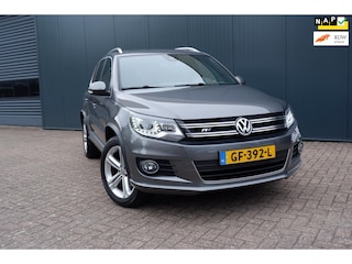 Volkswagen Tiguan 1.4 TSI R-Line Edition Automaat. 1800 kg trekgewicht.