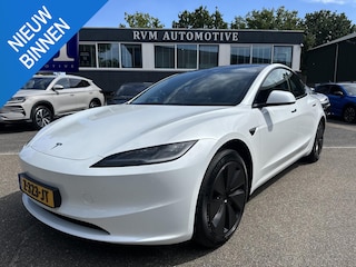 Tesla Model 3 RWD 60 kWh 1e eigenaar | Origineel Nederlandse auto met NAP | Fabrieksgarantie tot 04-2028 |