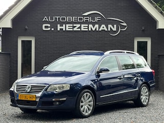 Volkswagen Passat Variant 2.0 FSI Highline Business Leder Navigatie Cruise Control Clima