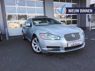 Jaguar XF 4.2 V8 Premium Lux.