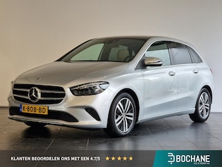 Mercedes-Benz B-klasse 200 Business Solution Luxury | ELEKTRISCHE TREKHAAK | PANORAMADAK | ELEKTRISCHE KOFFERKLEP | NAVIGATIE |