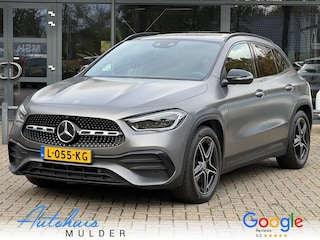 Mercedes-Benz GLA 180 Business Solution AMG Panoramadak/LED/Keyless/Widescreen