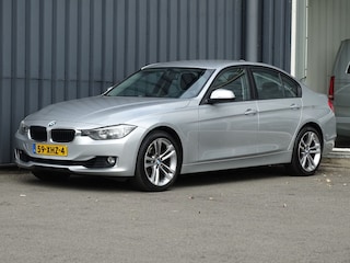 BMW 320i Executive Automaat | 18" | Afn. Trekhaak | Bluetooth