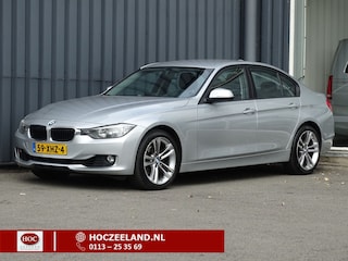 BMW 320i Executive Automaat | 18" | Afn. Trekhaak | Bluetooth