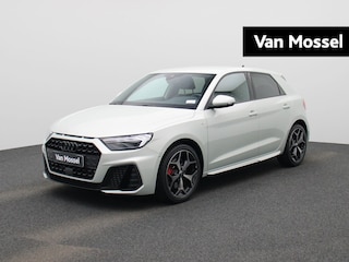 Audi A1 Sportback 30 TFSI S edition l Adaptive cruise control l MMI navigatie plus l Autom. airconditioning 2 zones l SONOS Premium 3D l Apple Carplay / Android Auto l Stoelverwarming voorin l Audi drive select l Privacy glas l Optiekpakket zwart plus l Alarm Klasse III l Licht- en regensensor l