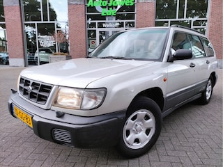 Subaru Forester 2.0 AWD basis Nieuwe APK -Trekhaak - Distributieriem en Bougies zijn vervangen